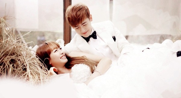Fan tiếc hùi hụi vì các couple vợ chồng này lũ lượt chìm thuyền