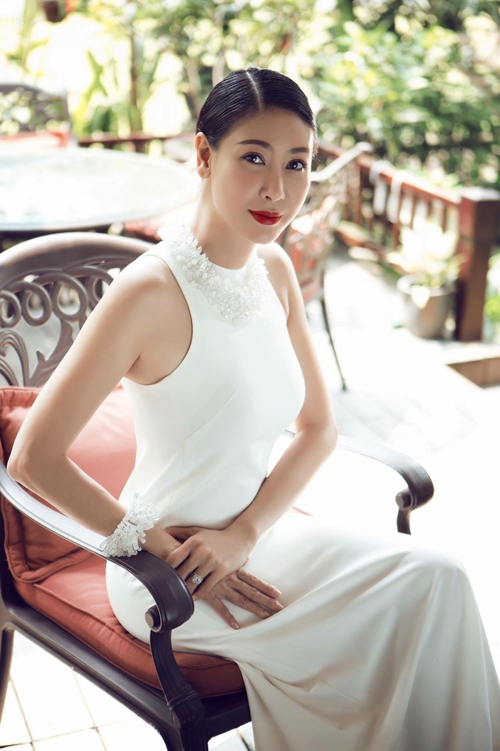 Hoa hau Viet Nam ngay ay bay gio: Nhan sac lieu co thay doi sau chung ay nam dang quang