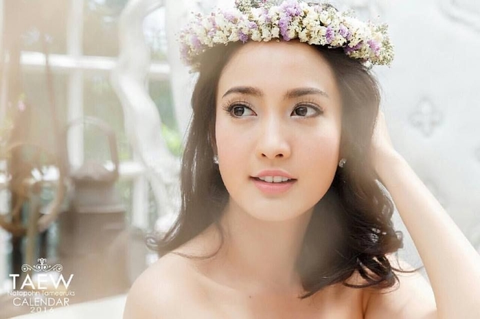 Hội chị đẹp hội tụ toàn mỹ nhân được yêu thích nhất nhì xứ chùa Vàng