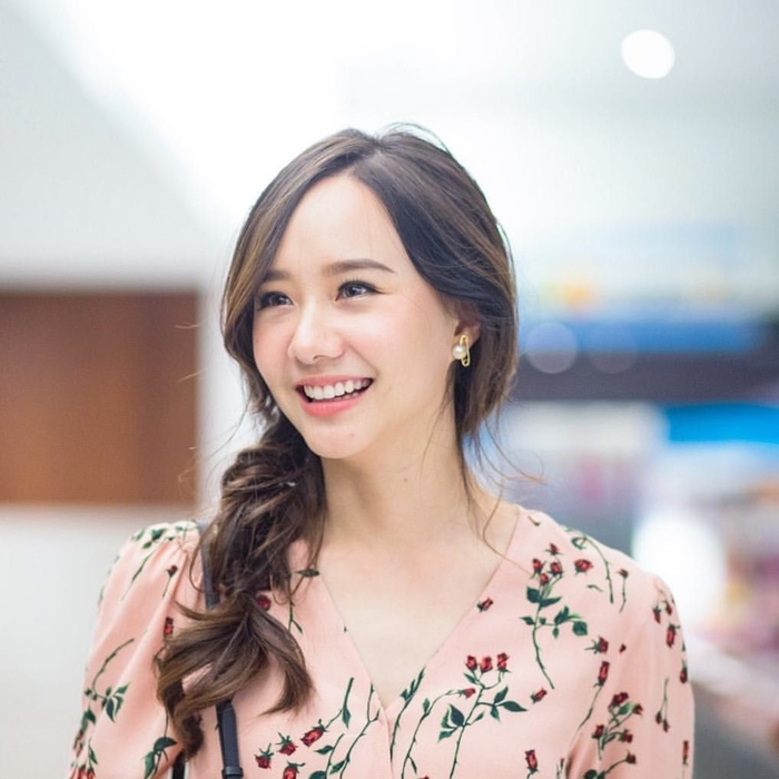 Hội chị đẹp hội tụ toàn mỹ nhân được yêu thích nhất nhì xứ chùa Vàng