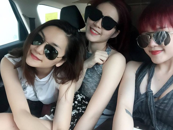 Hội những chị em gái xinh như hot girl nhà sao Việt