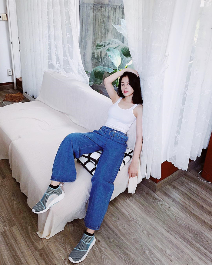 Hot girl Việt mặc gì mà khiến ảnh du lịch trông chất đến thế?