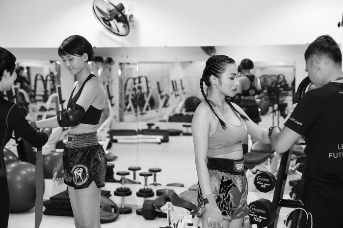 Yaya Trương Nhi khiến 1000 người xúc động khi hát mừng sinh nhật mẹ