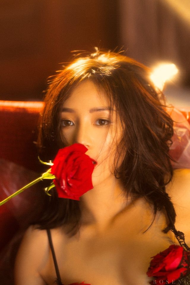 Khi hot girl Việt chuyển hướng sang hình tượng quyến rũ, ai thành công