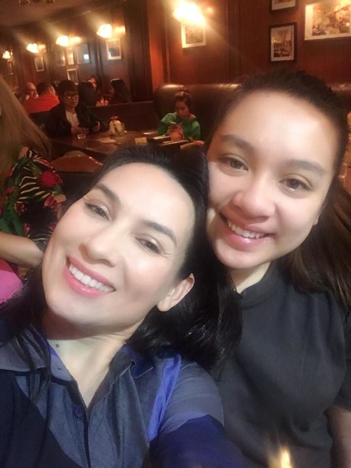 Giu kin nhieu nam lien, khong ngo con ruot cua hoai linh, van dung và phi nhung da cao lon the nay