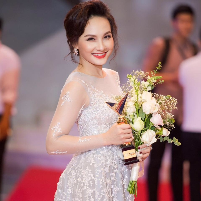 Lay chong som su nghiep se tan lui: Bao thanh va loat sao sau chung minh dieu nguoc lai