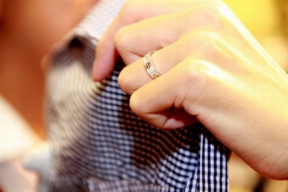 Lóa mắt với những chiếc nhẫn cưới kim cương trị giá tiền tỷ của sao Vi