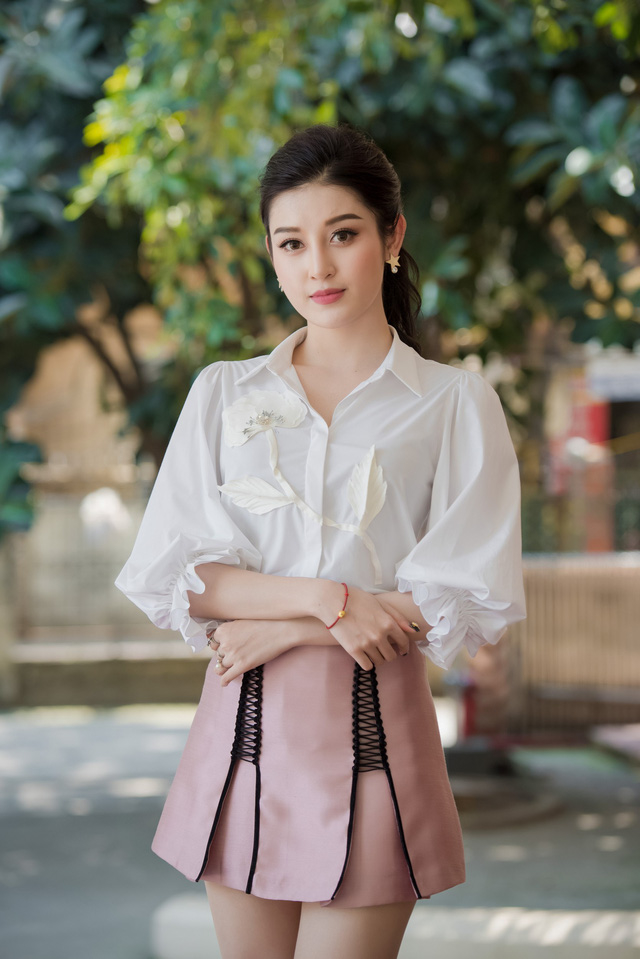 Loạt người đẹp vướng nghi vấn sắp lên xe hoa