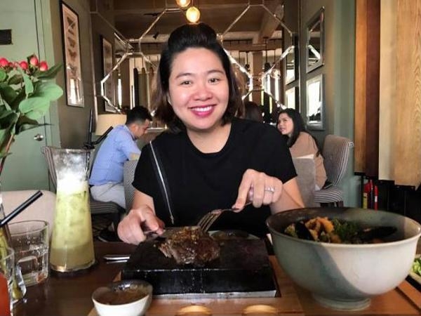 Nhan sắc trái ngược của người đẹp Việt khi mang thai
