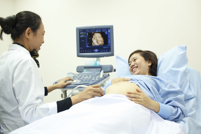Mẹ bầu siêu âm nhiều có ảnh hưởng đến thai nhi không?