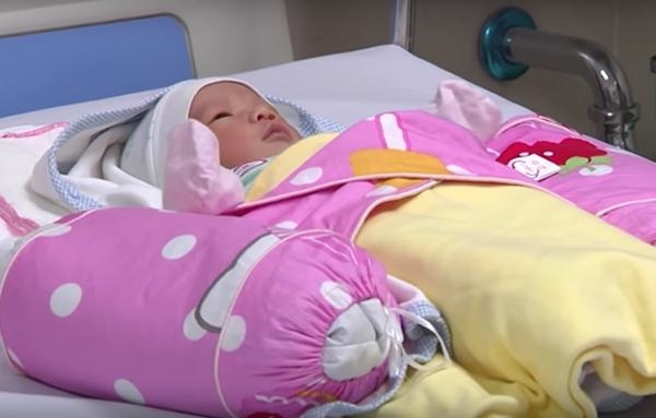 Mẹ tỉnh giấc sau hôn mê khi nghe tiếng con khóc