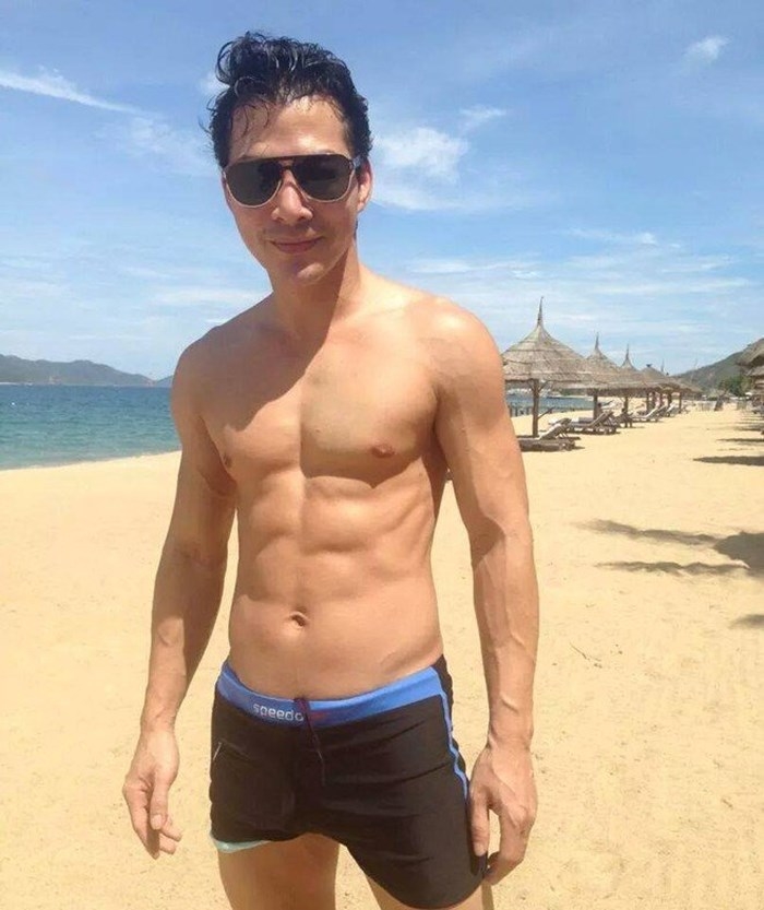 Mỹ nam thế hệ mới vẫn phải chào thua body của dàn sao nam Việt U50 này