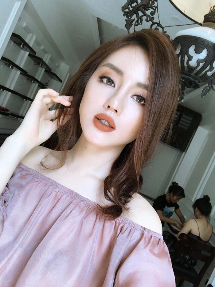 Nàng nào sở hữu những đặc điểm ngoại hình này rất dễ giàu sang