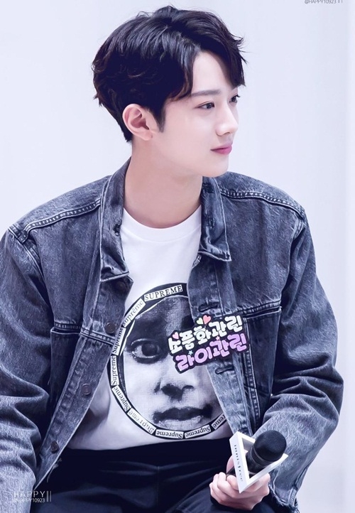 Ngắm dàn idol ngoại quốc này mới thấy Kpop có sức hút lớn cỡ nào