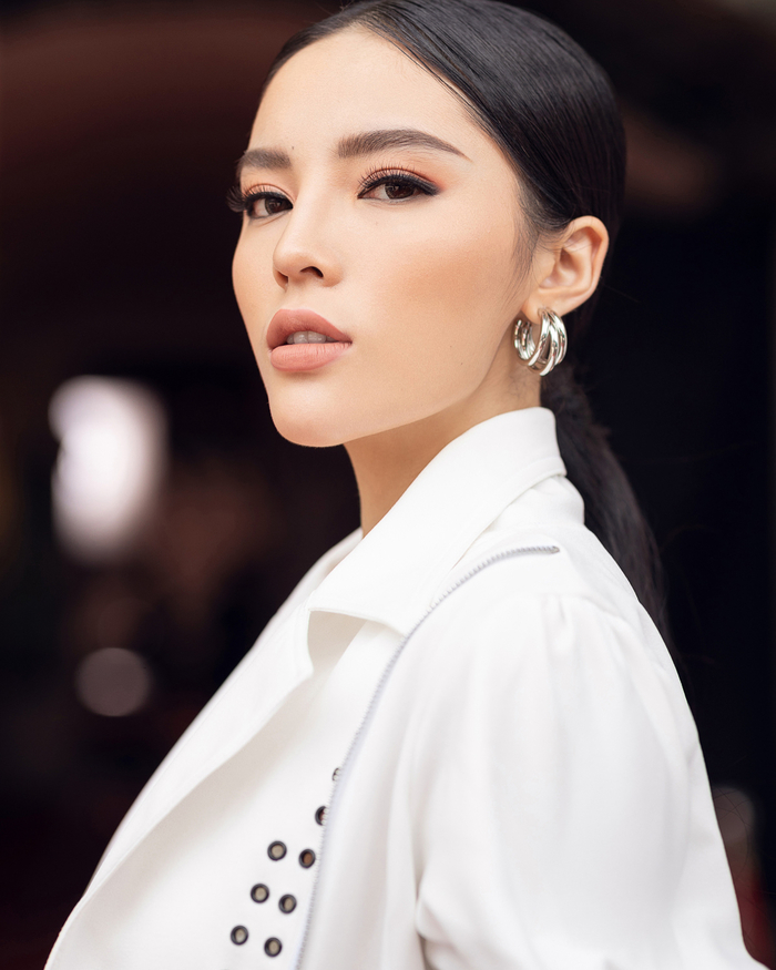 Nhan sắc của sao Việt khi chọn trang điểm theo phong cách Thái Lan