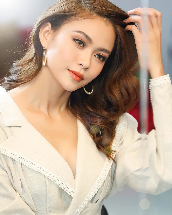 Nhan sắc của sao Việt khi chọn trang điểm theo phong cách Thái Lan
