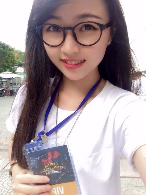 Nhung co nang streamer noi ting khong thua kem cac ngoi sao trong Vbiz