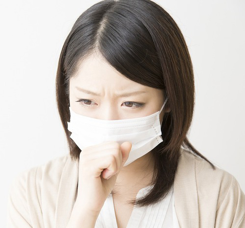 Những dấu hiệu cảnh sớm báo ung thư phổi mà ai cũng không nên bỏ qua