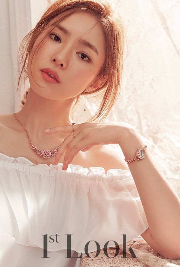 Những IDOL điêu đứng sự nghiệp chỉ vì công khai hẹn hò