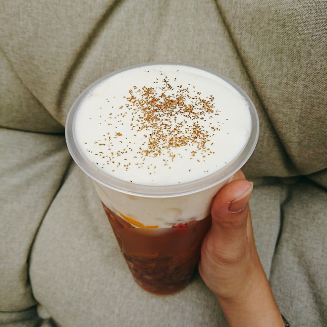 Những món trà sữa với sự kết hợp mặn - ngọt cực dị ở Sài Gòn