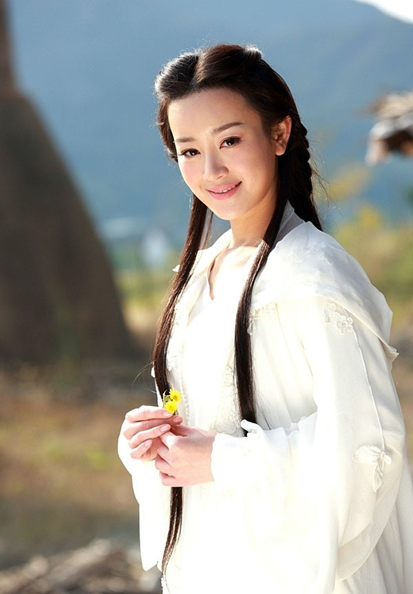 Những mỹ nhân của Kim Dung từn bị “phá hoại” hình ảnh trên truyền hình