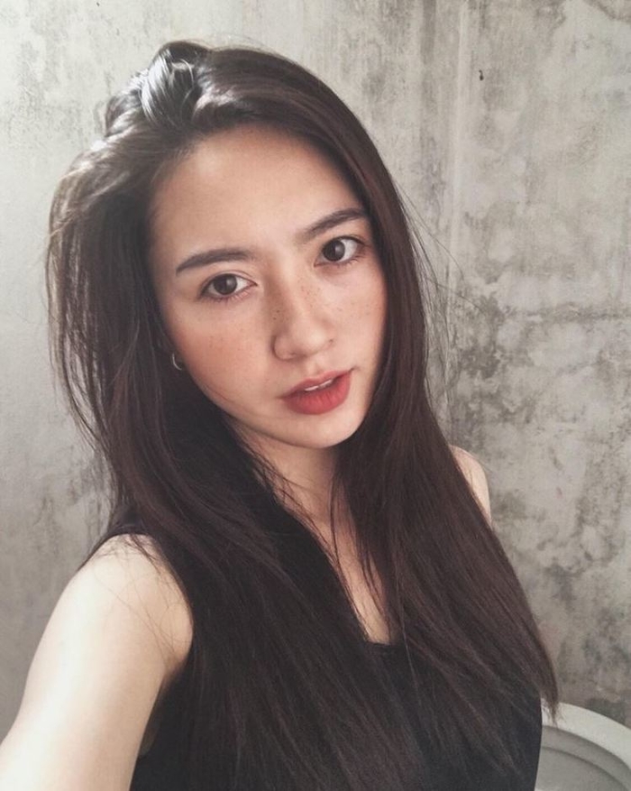 Nhung nu biker 9x xinh dep lam chao dao cong dong mang Viet