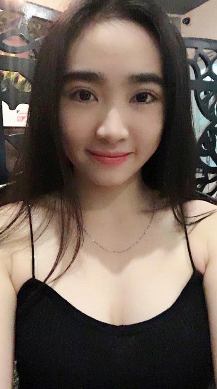 Nhung nu biker 9x xinh dep lam chao dao cong dong mang Viet