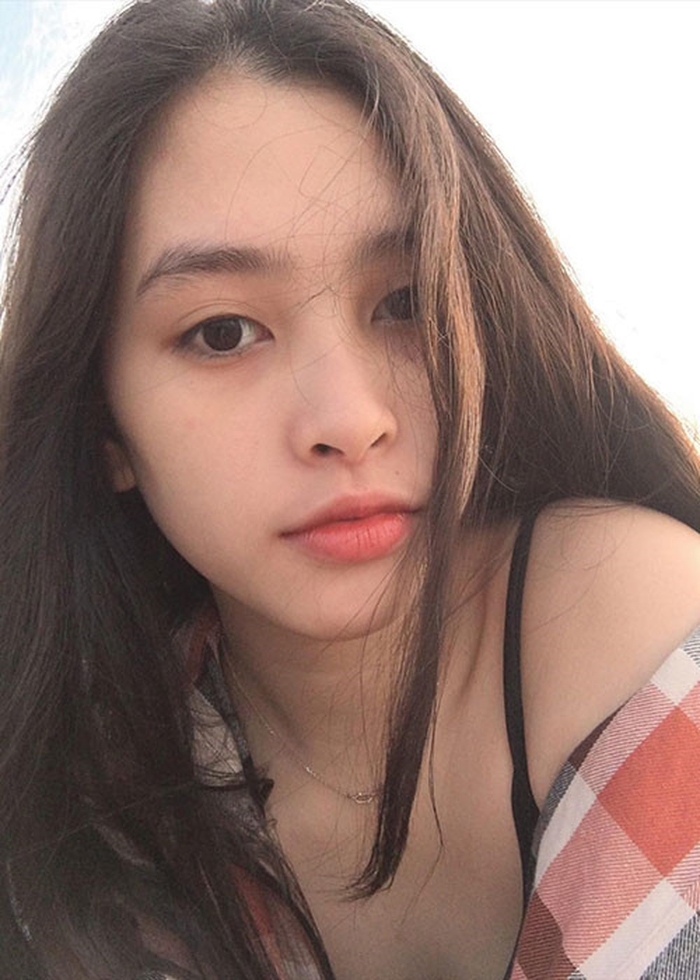 Nhung nu sinh 2000 du thi hoa hau: Qua dep va than thai