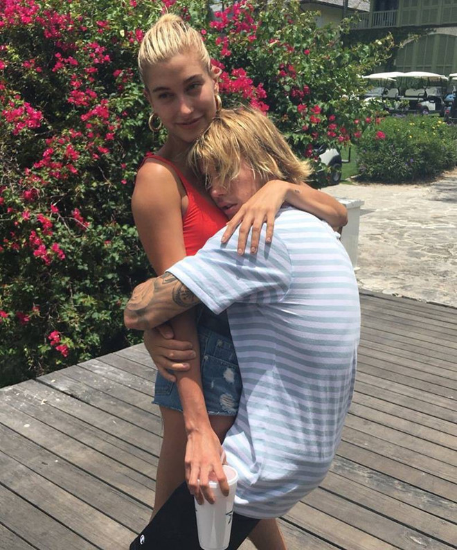 Rõ mười mươi đây là lí do Justin Bieber và Hailey Baldwin hoãn lễ cưới
