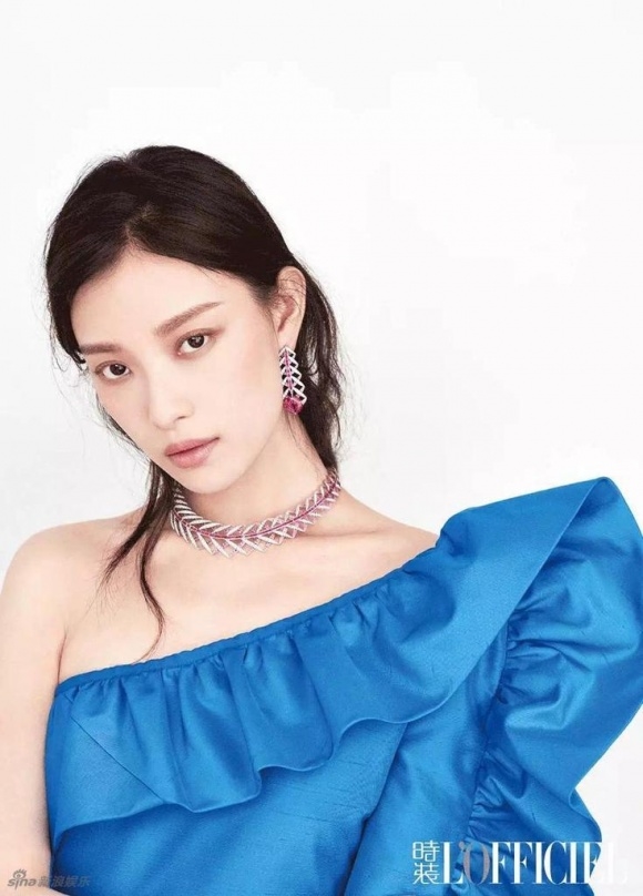Sao Việt “đụng hàng” sao quốc tế: Ai xuất sắc hơn