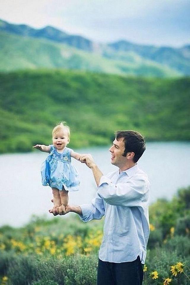 Sau tất cả đối với bố con gái vẫn là món quà tuyệt vời của thượng đế