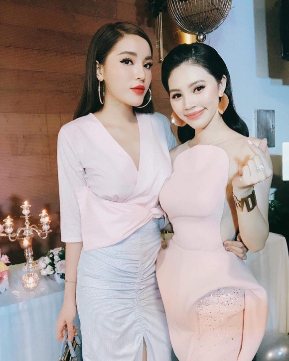Showbiz Việt có những hội bạn thân toàn Hoa hậu – Á hậu nổi tiếng