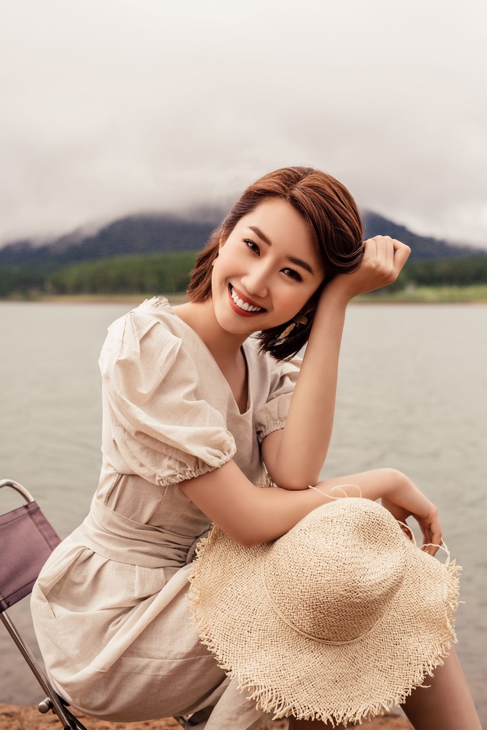 Thúy Ngân chia tay người yêu cũ vì bị mắng là “đồ xướng ca vô loài”