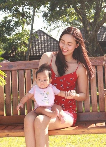 Trầm cảm sau sinh, hàng loạt mỹ nhân Việt người hận bản thân