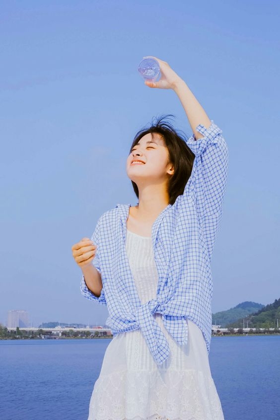 Tử vi ngày 17/8: Bảo Bình rước họa vào thân, Cự Giải có người tỏ tình