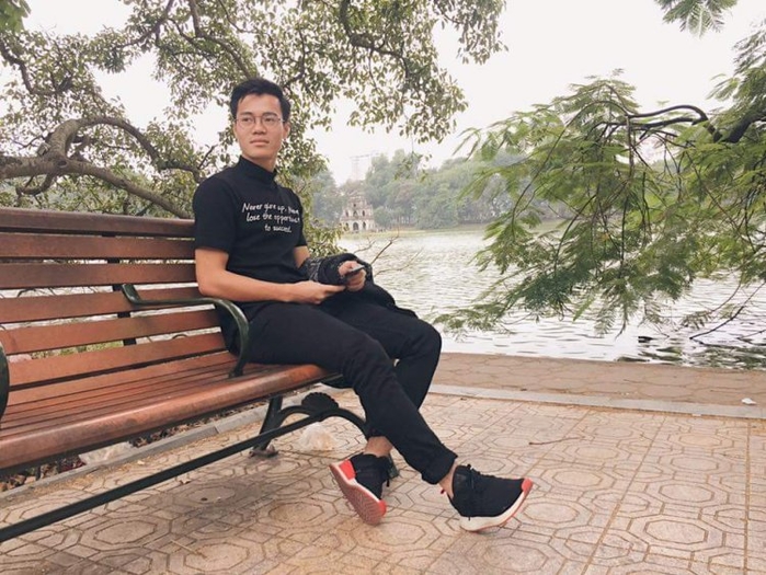 Văn Toàn U23 Việt Nam có sở thích mang giày lòe loẹt nhất đội