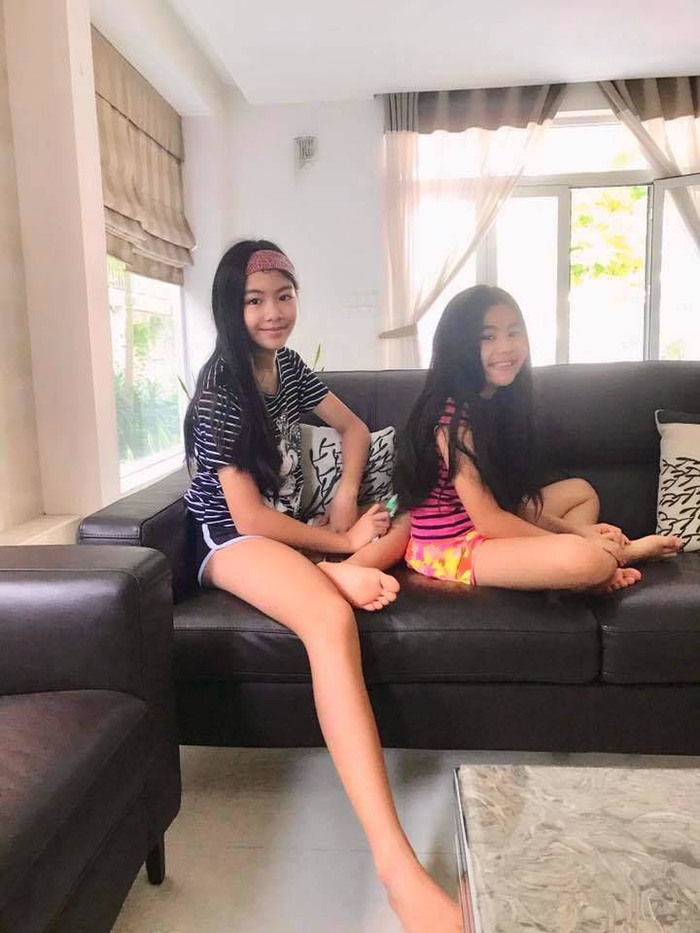 Vợ MC Quyền Linh khoe ảnh mẹ chồng, cư dân mạng lại chú ý đến điểm này