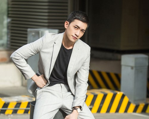 Vua debut lam ca si, Vo canh, Zero9 va Chi Pu dieu co diem chung nay