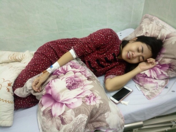 Xót xa hình ảnh Mai Phương đau đớn trên giường bệnh