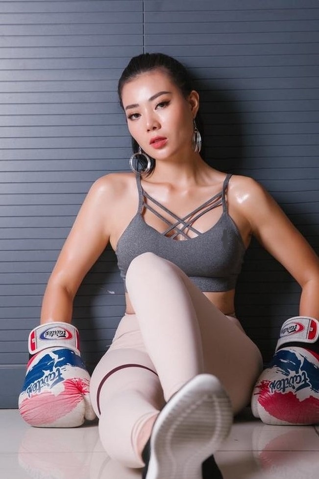 3 nữ diên viên “Quỳnh búp bê” khoe vẻ cá tính gợi cảm