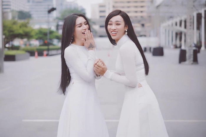 BB Trần - Hải Triều mặc áo dài thanh lịch, khoe dáng trên đất Thái