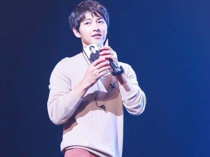Song Joong Ki gửi tâm thư đầy xúc động đến người hâm mộ