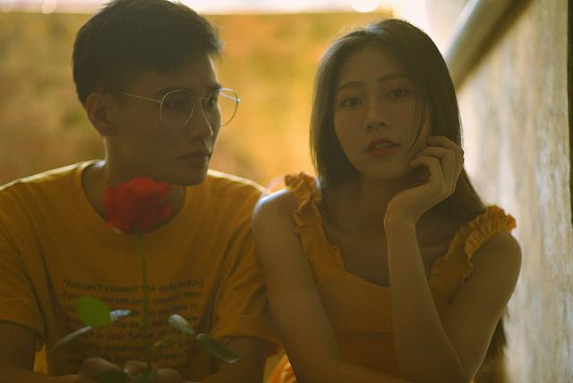 5 biểu hiện thất thường chứng tỏ anh ấy không muốn bên cạnh bạn