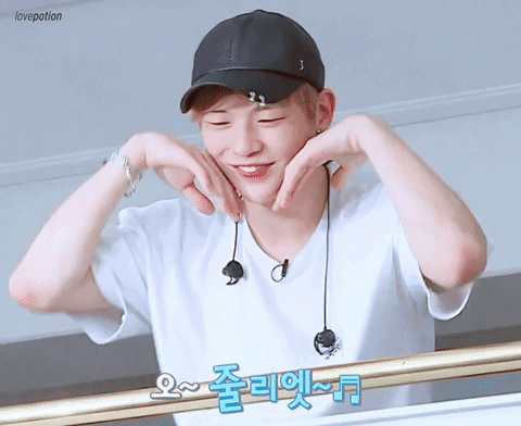 5 idol có tên trong danh sách “bạn trai quốc dân”