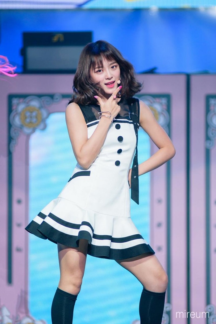 6 người đẹp Kpop khiến dân tình chao đảo bởi vẻ đẹp biến hóa bất ngờ