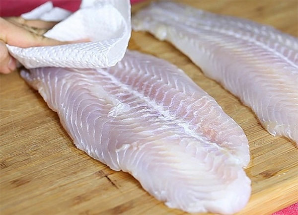 7 mẹo rán thức ăn không bắn dầu, vàng giòn, không sát chảo