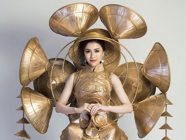 Á hậu vướng tin đồn bán hoa nghìn đô la là ai?