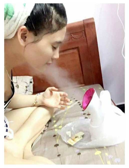 Bạn đã biết hết những loại tinh dầu giúp trị mụn hiệu quả, an toàn?
