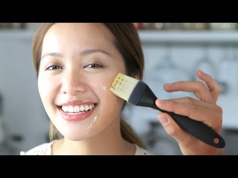Bạn đã biết hết những loại tinh dầu giúp trị mụn hiệu quả, an toàn?