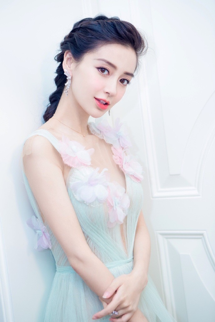 Bất ngờ trước những tên thật của loạt mỹ nhân Hoa ngữ